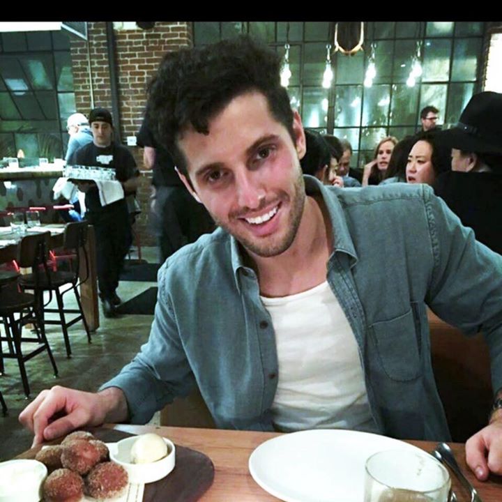 Can I change out pieces of furniture that I rent from Feather? — Knoji