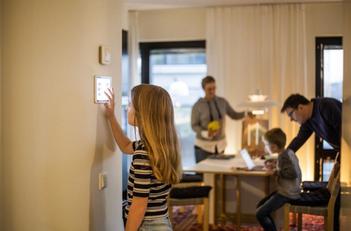 Internet Alternatives: 5 Best Faster, Cheaper Options to Replace Cable